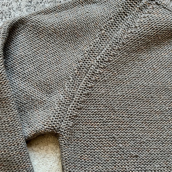 ONE Teaspoon. Raglan sleeve w gold thread - Picture 2 of 4